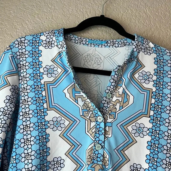 J. McLaughlin Long Tunic Blouse Blue Tan Small Geometric Floral - Picture 2 of 7